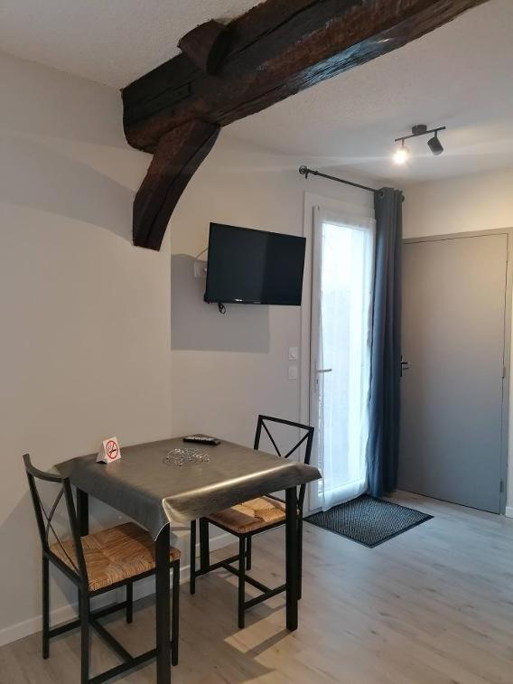 Saint-Laurent-Nouan Hotel Le Verger מראה חיצוני תמונה