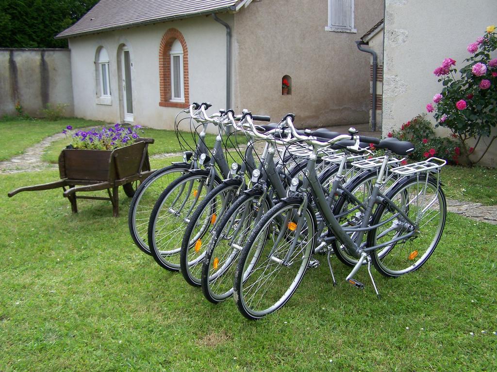 Saint-Laurent-Nouan Hotel Le Verger מראה חיצוני תמונה