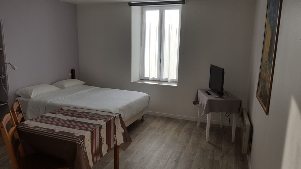 Saint-Laurent-Nouan Hotel Le Verger מראה חיצוני תמונה