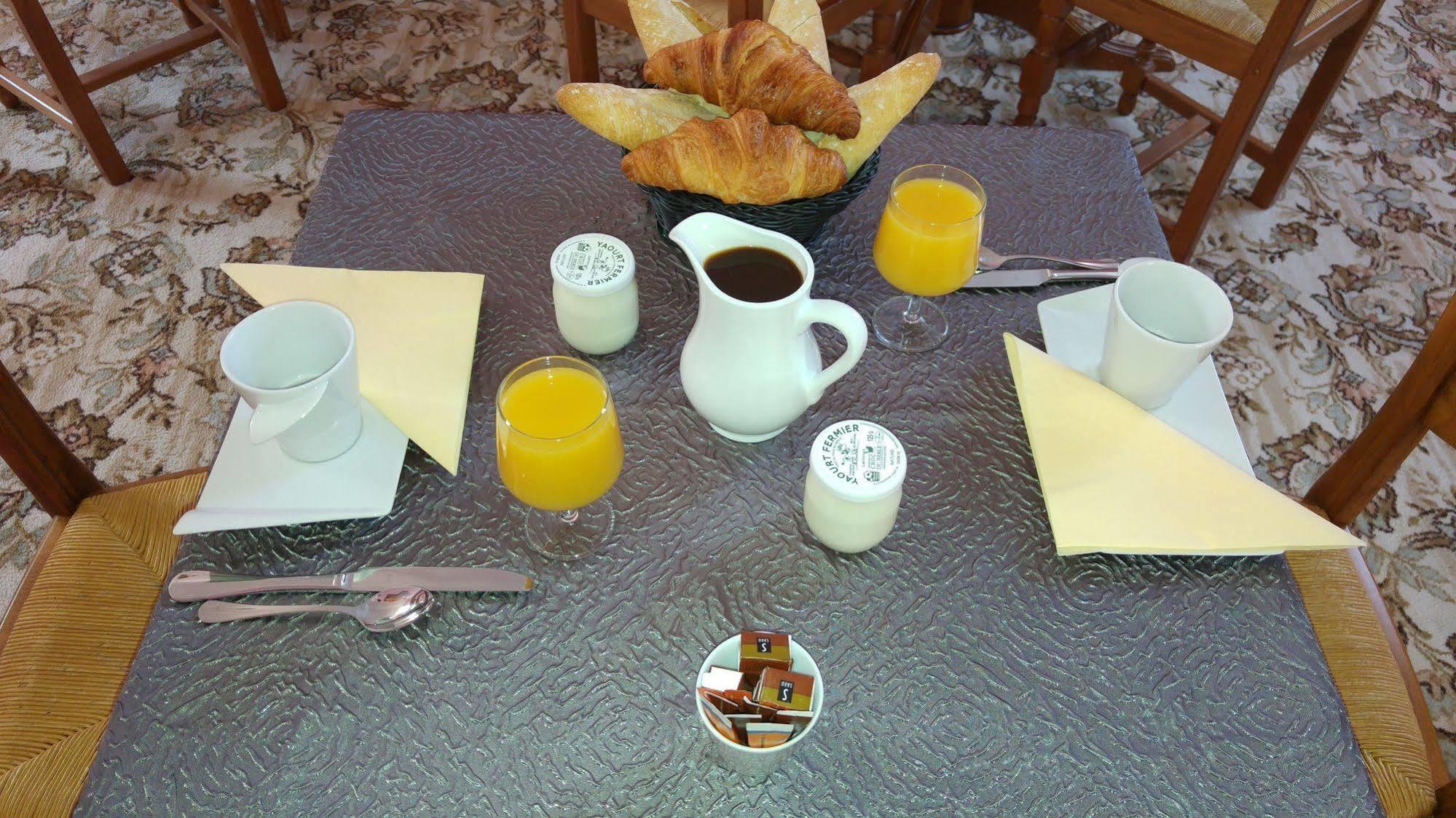 Saint-Laurent-Nouan Hotel Le Verger מראה חיצוני תמונה